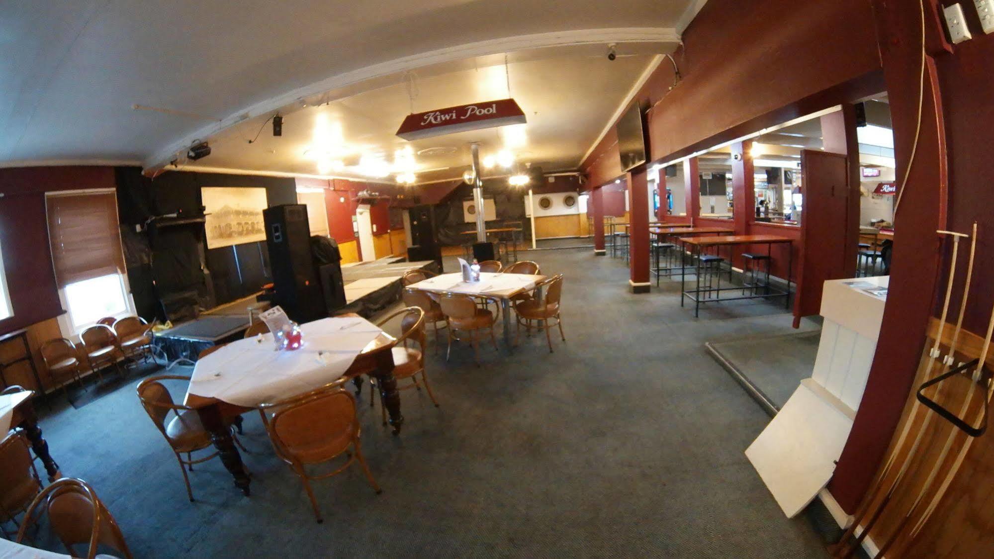 Gretna Hotel Таихапе Екстериор снимка
