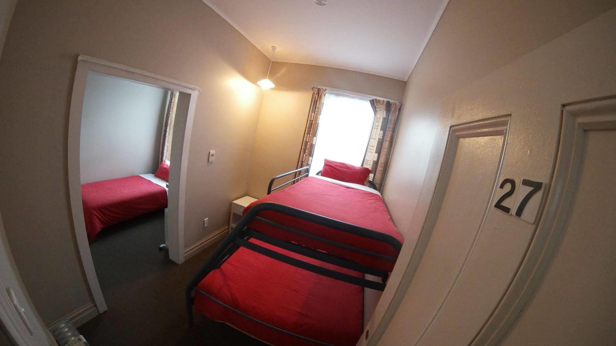 Gretna Hotel Таихапе Екстериор снимка